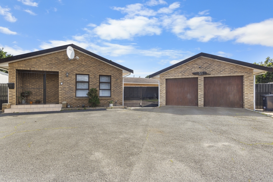 3 Bedroom Property for Sale in Wellway Park East Western Cape